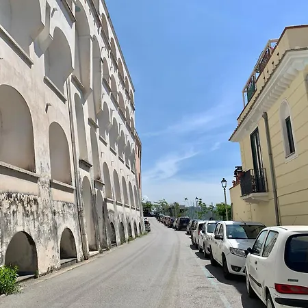 Residenza D'artista Al Conservatorio Salerno