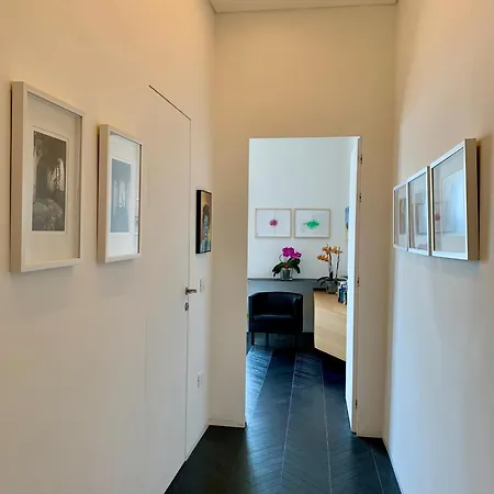 Residenza D'artista Al Conservatorio Lägenhet